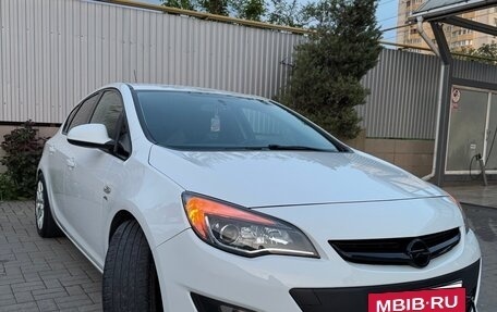 Opel Astra J, 2013 год, 1 200 000 рублей, 2 фотография
