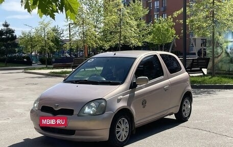 Toyota Vitz, 2001 год, 375 000 рублей, 3 фотография