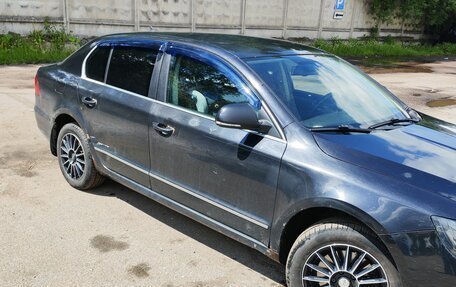 Skoda Superb III рестайлинг, 2013 год, 680 000 рублей, 2 фотография
