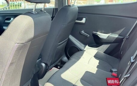 KIA Rio III рестайлинг, 2013 год, 799 000 рублей, 13 фотография