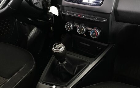 Renault Duster, 2021 год, 2 080 000 рублей, 13 фотография