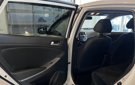 Hyundai Solaris II рестайлинг, 2016 год, 1 296 000 рублей, 24 фотография