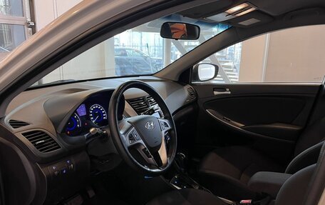 Hyundai Solaris II рестайлинг, 2016 год, 1 296 000 рублей, 22 фотография