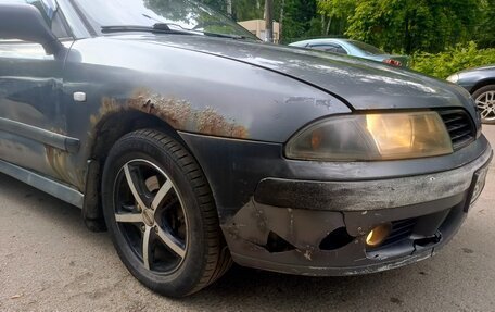 Mitsubishi Carisma I, 2003 год, 145 000 рублей, 4 фотография