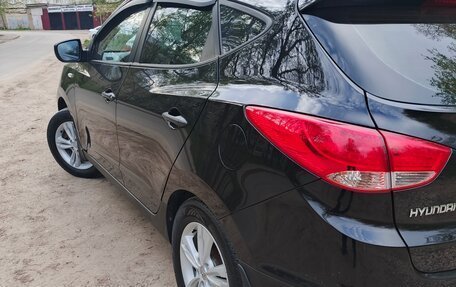Hyundai ix35 I рестайлинг, 2012 год, 955 000 рублей, 2 фотография