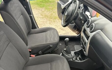 Renault Sandero I, 2013 год, 759 000 рублей, 17 фотография