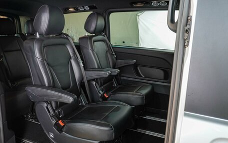 Mercedes-Benz V-Класс, 2019 год, 6 400 000 рублей, 7 фотография