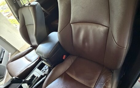 Toyota Land Cruiser Prado 150 рестайлинг 2, 2016 год, 3 100 000 рублей, 15 фотография