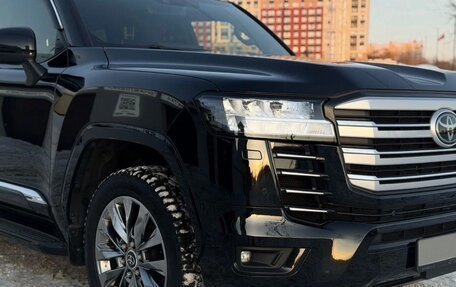 Toyota Land Cruiser, 2023 год, 10 500 000 рублей, 5 фотография