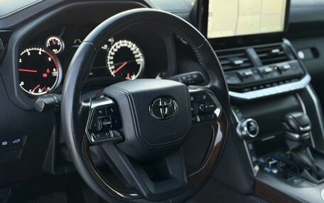Toyota Land Cruiser, 2023 год, 10 500 000 рублей, 15 фотография