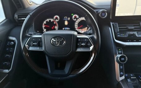 Toyota Land Cruiser, 2023 год, 10 500 000 рублей, 13 фотография