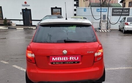 Skoda Fabia II, 2008 год, 450 000 рублей, 2 фотография