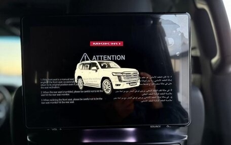 Toyota Land Cruiser, 2023 год, 10 500 000 рублей, 22 фотография