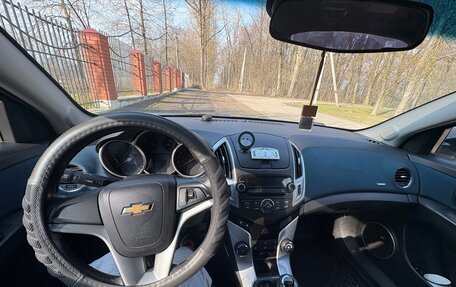Chevrolet Cruze II, 2013 год, 650 000 рублей, 10 фотография