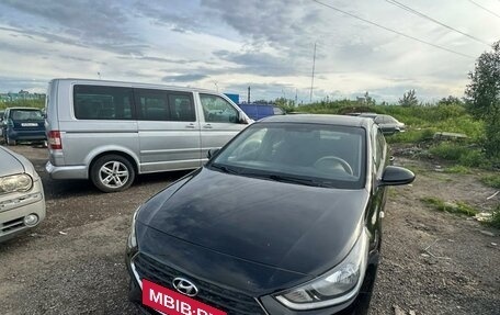 Hyundai Solaris II рестайлинг, 2019 год, 830 000 рублей, 2 фотография