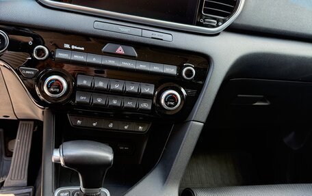 KIA Sportage IV рестайлинг, 2019 год, 2 700 000 рублей, 17 фотография