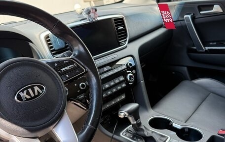 KIA Sportage IV рестайлинг, 2019 год, 2 700 000 рублей, 18 фотография