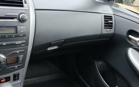 Toyota Corolla, 2011 год, 1 100 000 рублей, 25 фотография