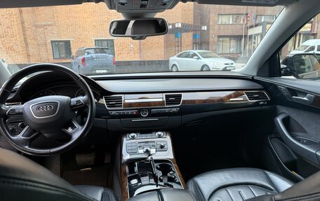 Audi A8, 2015 год, 2 400 000 рублей, 10 фотография