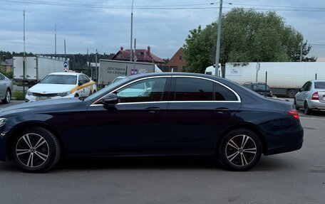 Mercedes-Benz E-Класс, 2018 год, 3 750 000 рублей, 2 фотография