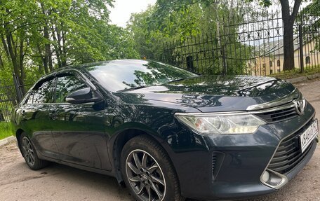 Toyota Camry, 2015 год, 1 780 000 рублей, 6 фотография