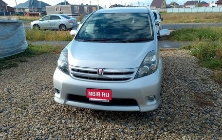Toyota ISis I, 2010 год, 1 270 000 рублей, 4 фотография