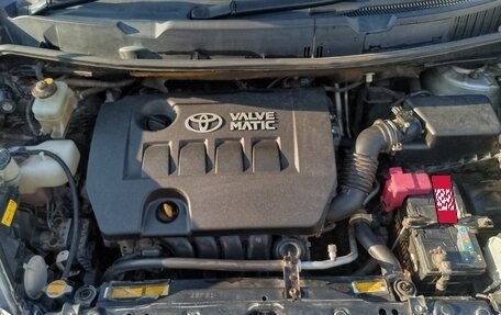 Toyota ISis I, 2010 год, 1 270 000 рублей, 19 фотография
