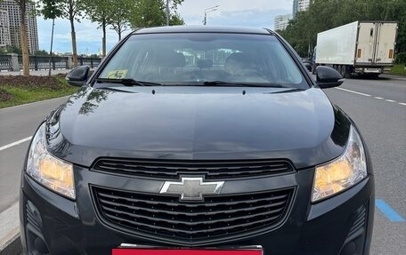 Chevrolet Cruze II, 2014 год, 715 000 рублей, 2 фотография