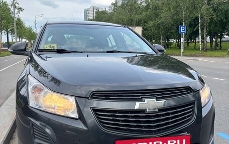 Chevrolet Cruze II, 2014 год, 715 000 рублей, 3 фотография