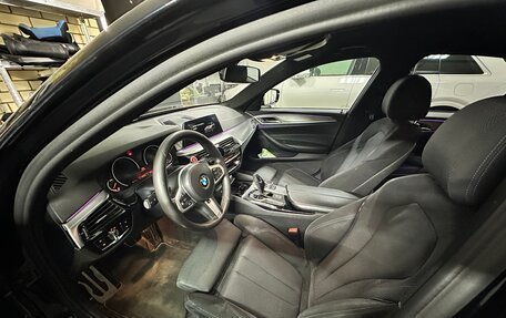 BMW 5 серия, 2018 год, 2 990 000 рублей, 10 фотография