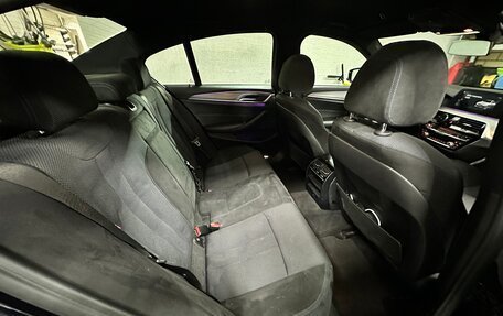 BMW 5 серия, 2018 год, 2 990 000 рублей, 14 фотография