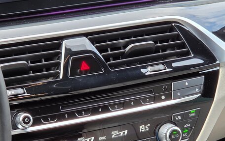 BMW 6 серия, 2018 год, 4 600 000 рублей, 14 фотография
