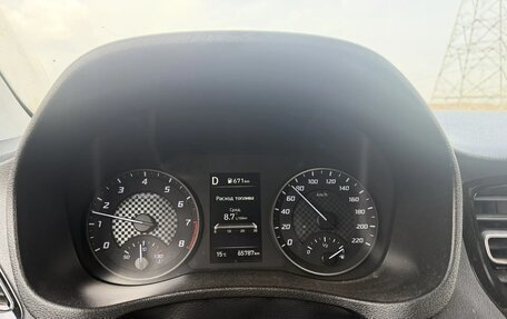 Hyundai Solaris II рестайлинг, 2021 год, 1 650 000 рублей, 6 фотография