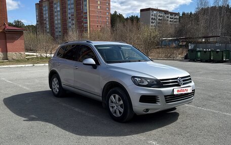 Volkswagen Touareg III, 2012 год, 1 830 000 рублей, 13 фотография