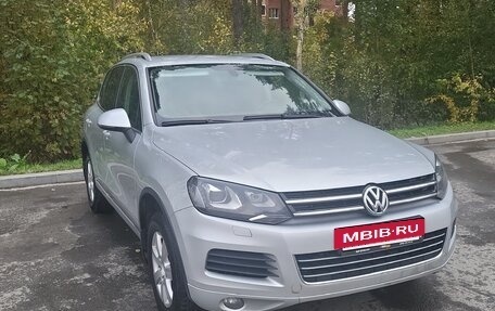 Volkswagen Touareg III, 2012 год, 1 830 000 рублей, 4 фотография