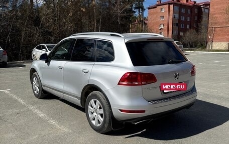 Volkswagen Touareg III, 2012 год, 1 830 000 рублей, 11 фотография