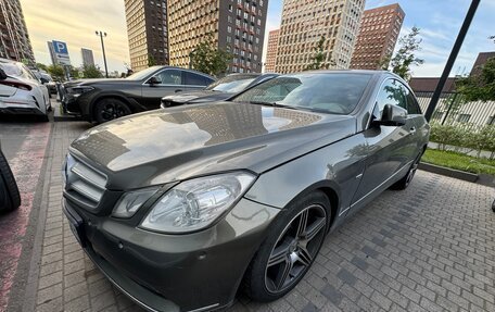Mercedes-Benz E-Класс, 2011 год, 1 560 000 рублей, 4 фотография