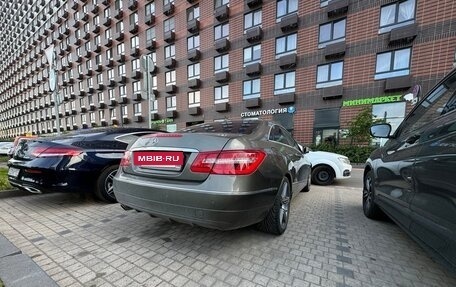 Mercedes-Benz E-Класс, 2011 год, 1 560 000 рублей, 2 фотография