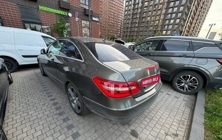 Mercedes-Benz E-Класс, 2011 год, 1 560 000 рублей, 3 фотография