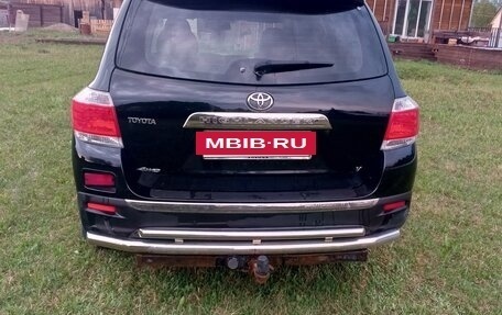 Toyota Highlander III, 2012 год, 1 750 000 рублей, 7 фотография