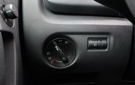 Skoda Fabia II, 2013 год, 855 000 рублей, 10 фотография
