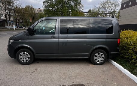 Volkswagen Transporter T6 рестайлинг, 2021 год, 3 650 000 рублей, 3 фотография