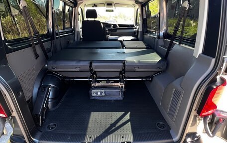 Volkswagen Transporter T6 рестайлинг, 2021 год, 3 650 000 рублей, 15 фотография