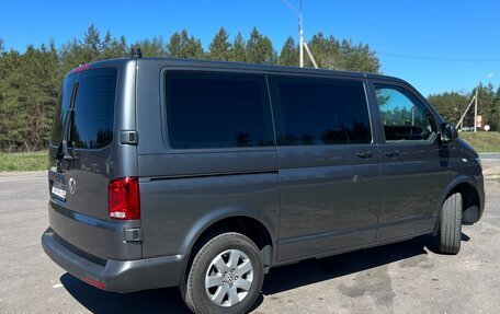 Volkswagen Transporter T6 рестайлинг, 2021 год, 3 650 000 рублей, 18 фотография