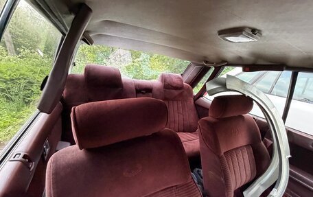 Nissan Laurel VIII, 1987 год, 300 000 рублей, 4 фотография