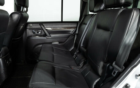 Mitsubishi Pajero IV, 2008 год, 1 249 585 рублей, 11 фотография