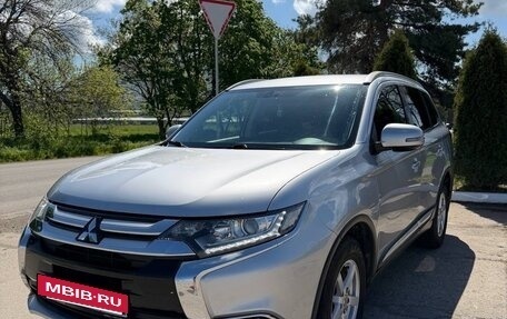 Mitsubishi Outlander III рестайлинг 3, 2018 год, 6 фотография