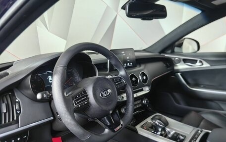 KIA Stinger I, 2019 год, 2 393 000 рублей, 19 фотография
