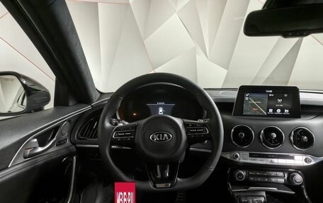 KIA Stinger I, 2019 год, 2 393 000 рублей, 20 фотография