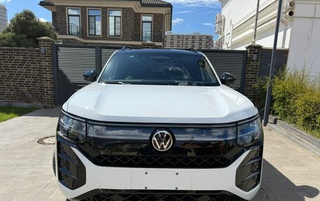 Volkswagen Teramont, 2026 год, 5 950 000 рублей, 2 фотография
